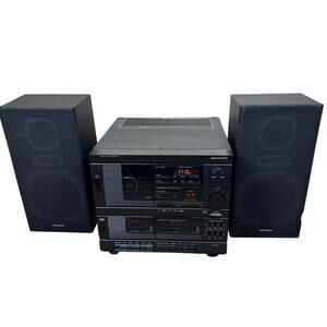 Magnavox Compact Disc/Cassete System AH 194 M3701 w/ Bookshelf Speakers READ